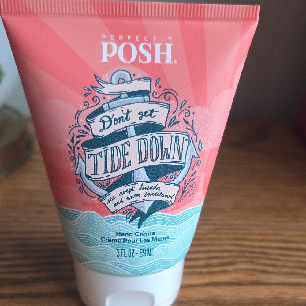 Perfectly Posh Coral and Aqua Hand Crème